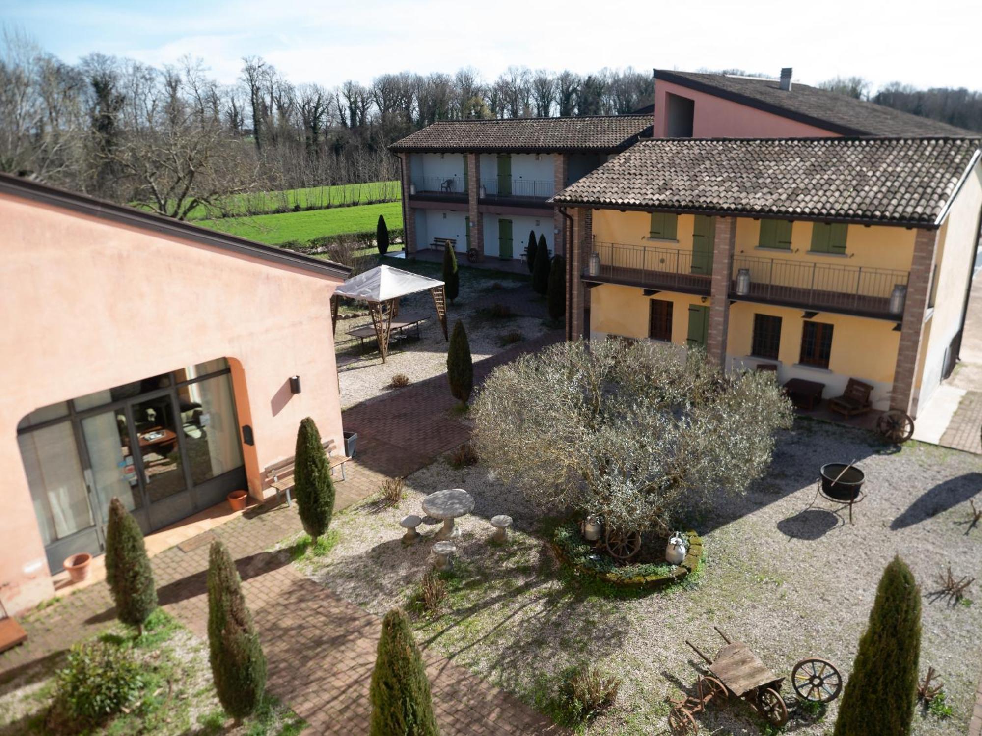 Agriturismo Borgo Del Mincio Volta Mantovana Dış mekan fotoğraf
